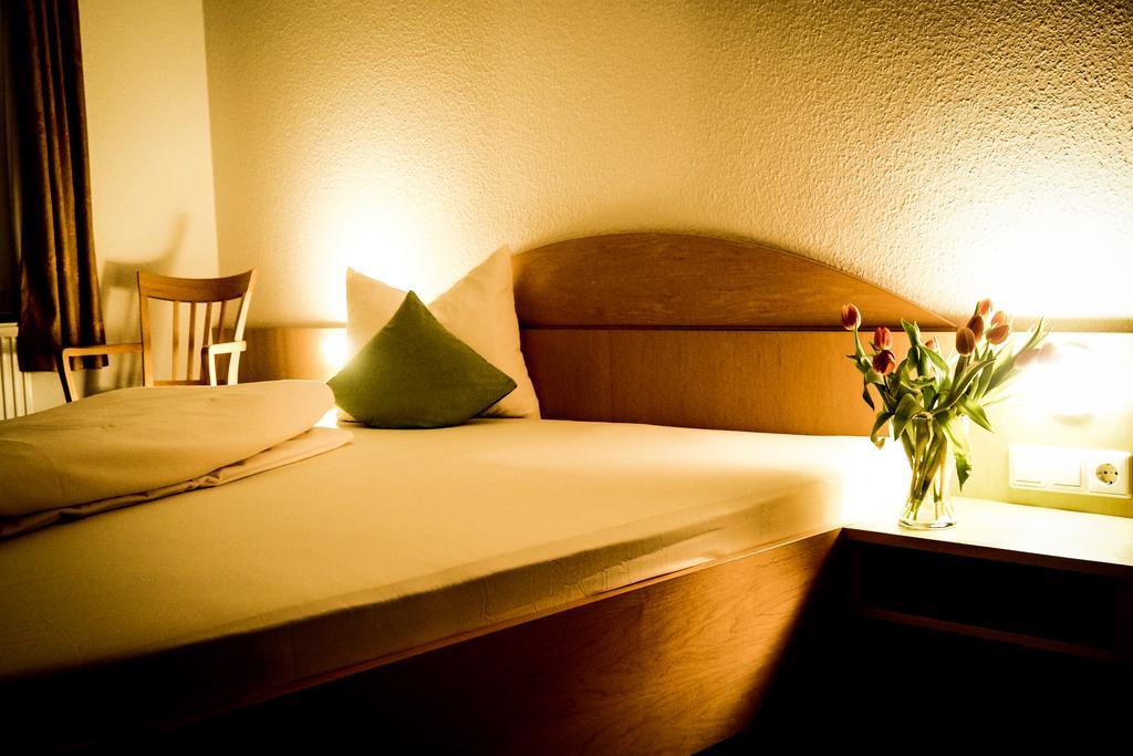 Hotel Kueferschaenke Sinsheim Extérieur photo