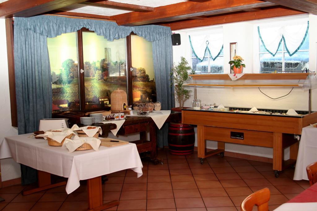 Hotel Kueferschaenke Sinsheim Extérieur photo